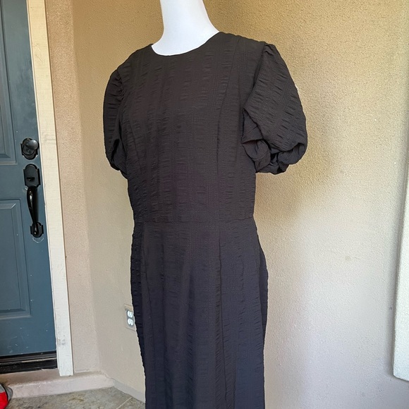 Downeast Black puff sleeve lined midi dress size Large - Picture 3 of 6
